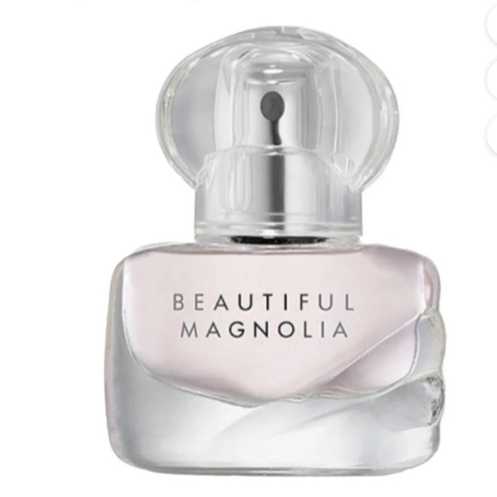 New Estée Lauder Beautiful Magnolia Perfume - Travel Size